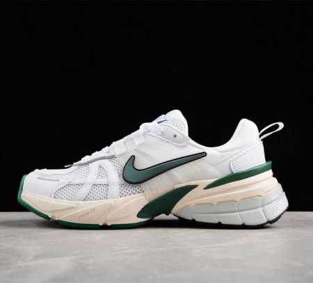 Nk V2K Runtekk 3XL 减震防滑复古低帮跑步鞋 FD0736-101 尺码：36 36.5 37.5 38 38.5 39 40 40.5 41 - 点击图像关闭