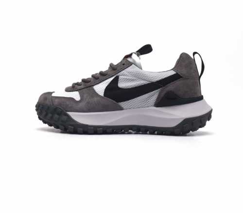 爆炸系列 Nike 耐克 采用国产丝绒猪巴革材质饰片 中底外后侧带泡棉乳胶缓震gd权志龙大爱款式 梦寐以求的神级之作联乘艺术家-艺术家汤姆 萨克斯tom Sac