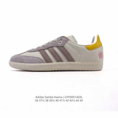阿迪达斯Kasinaxadidasoriginalssamba联名桑巴训练鞋 三叶草 休闲运动板鞋 T头鞋，以简约大方的造型设计,没有过多的装饰和图案，显得非常