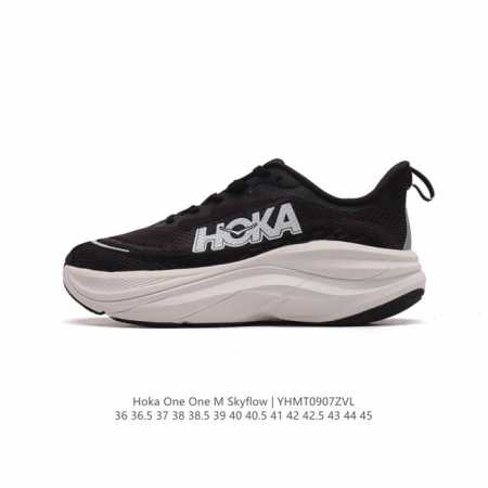 Hoka One One Skyflow 匠心独运的运动跑鞋 厚底增高老爹鞋 Hoka Skyflow 采用了精致的纱架提花鞋面，缔造出一种宛如量身定制般的贴合 - 点击图像关闭