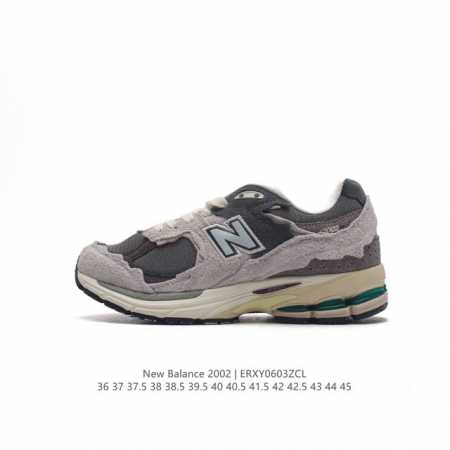 新百伦 New Balance 2002R 跑鞋 男女运动鞋 潮老爹鞋。沿袭了面世之初的经典科技，以 Encap 中底配以升级版 N-Ergy 缓震物料。鞋面则 - 点击图像关闭