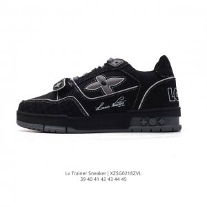 公司级 路易威登 Louis Vuitton Lv路易威登板鞋 时尚运动鞋 潮厚底增高鞋 。舒适防滑底和百搭性霸屏整个时尚娱乐圈，细节调整完美主义！鞋面采用柔软