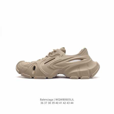 Balenciaga Aw22 Hd Sneaker 巴黎世家 男士凉拖鞋 包头拖鞋 沙滩鞋 走秀新款洞洞鞋凉鞋 类型：男女鞋 size：36-44 编码：Wq - 点击图像关闭