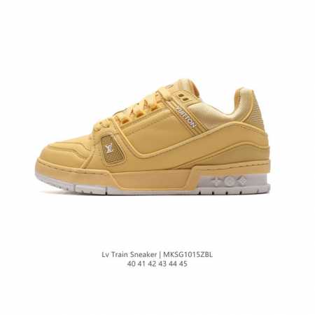 公司级 路易威登 Louis Vuitton Lv路易威登板鞋 时尚运动鞋 潮厚底增高鞋 。舒适防滑底和百搭性霸屏整个时尚娱乐圈，细节调整完美主义！采用柔软皮革 - 点击图像关闭