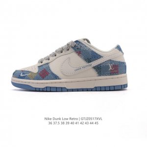 公司级 耐克 Nike Dunk Low Retro 运动鞋复古板鞋 作为 80 年代经典篮球鞋款 起初专为硬木球场打造 后来成为席卷街头的时尚标杆 现以经典细