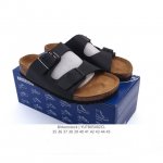 公司级 德国百年知名鞋履品牌 博肯Birkenstock 勃肯拖鞋系列凉拖鞋休闲沙滩凉鞋 Birkenstock勃肯德国进口男女款牛皮绒面革软底Arizona双