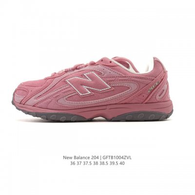 新百伦 2025年新款 New Balance 204L 2025年夏季登场：复古薄底鞋重塑都市运动美学时尚运动跑步鞋，以复古薄底设计与室内足球鞋灵感，打造兼具