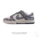 公司级 耐克 Nike Dunk Low Retro 运动鞋复古板鞋 迪奥联名，作为 80 年代经典篮球鞋款，起初专为硬木球场打造，后来成为席卷街头的时尚标杆，