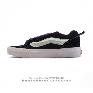 140 万斯 Vans Knu-Skool Vr3 Lx 面包鞋皮革鞋面。坎普尔·茱利安系列低帮复古硫化休闲运动板鞋“肥胖版大Logo”要说整个2023年最为热