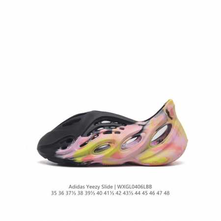 阿迪达斯ad Yeezy Foam Runner 洞洞鞋 原厂100%环保藻类3D利用材质,在未来还将会以耕地培养生产物料，来改革传统的球鞋生产模式，达到改善生 - 点击图像关闭