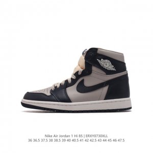 纯原版 耐克 Nike Air Jordan 1 Retro High Og 乔丹一代篮球鞋复刻运动鞋 皮面高帮板鞋的设计灵感源自运动夹克，带你重温入选球队时刻
