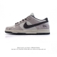 140 【真标】耐克 Nike Dunk Low Retro 运动鞋复古板鞋，作为 80 年代经典篮球鞋款，起初专为硬木球场打造，后来成为席卷街头的时尚标杆，现