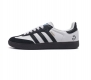 阿迪达斯 德训鞋 Adidas Originals Samba Og Shoes 经典运动鞋小白鞋 T头鞋 男女鞋 彰显休闲摩登风情的时尚经典鞋 它诞生于50年