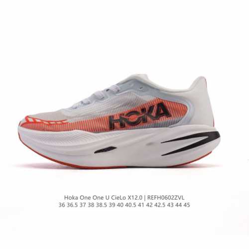 新品公司级 Hokaoneone男女春季竞速跑步鞋Cielox12.0马拉松专业跑步鞋Hoka运动跑鞋Cielo X1 2.0定位马拉松破3选手。上下两层双密度