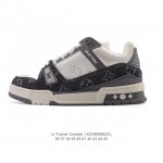 路易威登 Louis Vuitton Lv路易威登板鞋 时尚运动鞋潮厚底增高男女鞋。舒适防滑底和百搭性霸屏整个时尚娱乐圈，细节调整完美主义！采用柔软皮革拼接鞋面