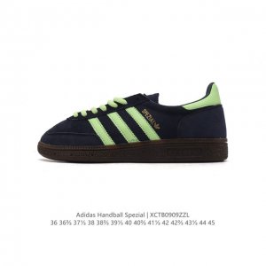 阿迪达斯 Adidas Handball Spezial 低帮三叶草学院风复古休闲板鞋 德训鞋 橡胶底柔软皮革经典运动鞋板鞋。圆头、缝合拼接设计、正面绑带、鞋舌