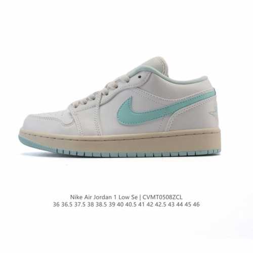 耐克 乔丹Air Jordan 1 Low Aj1 乔1 乔丹1代Aj1 2025年新款 蛇年限定 低帮复古文化休闲运动篮球鞋。该鞋款从 1985 年元年款汲取
