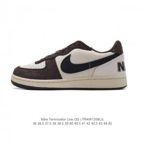 耐克 Nike Terminator Low 耐克终结者系列低帮滑板鞋 黄蓝密歇根 舒适 百搭 防滑耐磨复古运动鞋。忠于原版，延续经典。采用耐穿舒适的利落皮革，