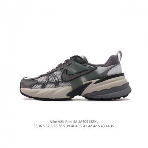 Nike 耐克 V2K Run 减震防滑 复古低帮运动跑步鞋 超火复古跑鞋，采用太空革组合呼吸网眼布鞋面材质，搭载正确4层组合底模，嵌入tpu加固稳定模块,双层