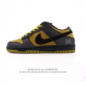 耐克Nike Dunk Low 板鞋 Sb系列经典百搭休闲运动板鞋加厚鞋舌的填充，使舒适性大大提升，同时也更方便穿脱中底部分则加入了脚感柔软舒适Zoomair气
