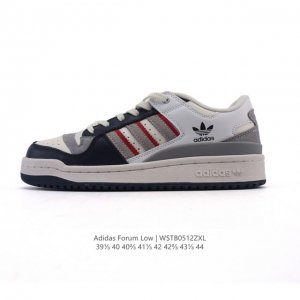 adidas 阿迪达斯 三叶草 Forum Low 男运动板鞋 2025年新款 蛇年限定 摩登演绎篮球风的经典鞋。英文的“Forum”，是进行表达的场所，在这里