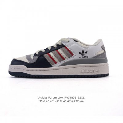 adidas 阿迪达斯 三叶草 Forum Low 男运动板鞋 2025年新款 蛇年限定 摩登演绎篮球风的经典鞋。英文的“Forum”，是进行表达的场所，在这里