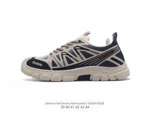 萨洛蒙 Salomon Raf Simons Matrixspirith 运动鞋 缓冲轻量 缓震回弹运动鞋跑鞋 厚底增高老爹鞋一脚蹬慢跑鞋。Salomon 是一