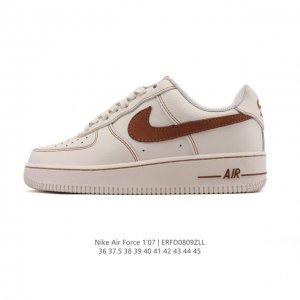 耐克 Nike Air Force 1 '07 Low 空军一号 小白鞋 含气垫 低帮百搭厚底增高休闲运动板鞋。柔软、弹性十足的缓震性能和出色的中底设计，横跨复