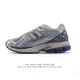 公司级 新百伦 New Balance M1906系列 复古运动鞋单品宝藏老爹鞋款。作为Nb最经典的档案鞋型之一，与 2一样，1906有着Nb最成熟的技术加持和