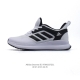 Adidas 阿迪达斯 阿迪达斯Adidas Duramo Sl 男子跑鞋时尚板鞋，选用皮革拼接网材鞋面，质轻而柔软，透气吸汗且防臭。鞋侧饰以经典三条纹作装饰，