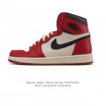 耐克 男女款运动板鞋 Nike Air Jordan 1 Retro High Og 乔丹一代Aj1 乔1 Aj1 篮球鞋复刻运动鞋。皮面高帮板鞋的设计灵感源自
