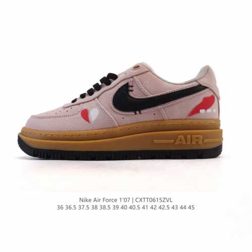 耐克 Nike Air Force 1 Low Luxe 空军一号低帮厚底休闲运动板鞋 鞋款以1982年原版经典的 Air Force 1 Luxe 为蓝本，继