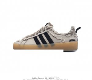 新品上架 复古文化标杆 Adidas三叶草campus 80 男女士板鞋联名系列经典运动鞋 德训鞋 这款adidas Campus 80S经典鞋 造型低平 力求