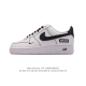 耐克 Nike Air Force 1 '07 Low 空军一号含气垫 小白鞋 低帮百搭厚底增高休闲运动板鞋。柔软、弹性十足的缓震性能和出色的中底设计，横跨复古