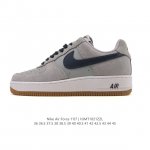 耐克 Nike Air Force 1 '07 Low 空军一号含气垫 低帮 小白鞋 百搭厚底增高休闲运动板鞋。柔软、弹性十足的缓震性能和出色的中底设计，横跨复