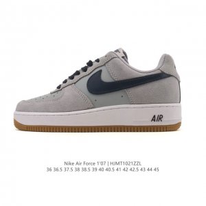耐克 Nike Air Force 1 '07 Low 空军一号含气垫 低帮 小白鞋 百搭厚底增高休闲运动板鞋。柔软、弹性十足的缓震性能和出色的中底设计，横跨复