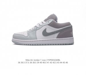 耐克 乔丹air Jordan 1 Low Aj1 乔1 乔丹1代aj1 低帮复古文化休闲运动篮球鞋 该鞋款从 1985 年元年款汲取设计灵感 焕新演绎简约经典