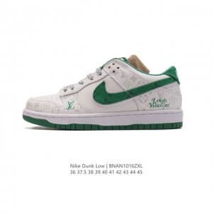 耐克 Nike Dunk Low Retro 运动鞋复古板鞋 路易威登联名。作为 80 年代经典篮球鞋款，起初专为硬木球场打造，后来成为席卷街头的时尚标杆，现以