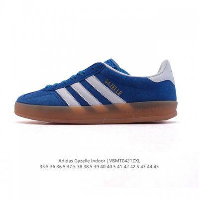 阿迪达斯 Adidas Originals Gazelle Indoor复古三叶草防滑透明橡胶板鞋经典运动鞋。这款经典鞋,忠于原版设计,缀撞色三条纹和鞋跟饰片。