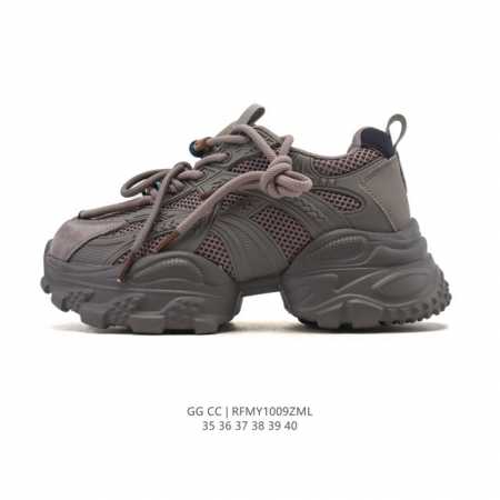 公司级 Gg Cc 女鞋 经典休闲运动鞋奢侈品百搭老爹鞋，在今年仍然很受欢迎。不挑衣服穿，也不挑包，随便搭。它穿上脚超级舒服，很软，还可以增高。鞋面采用的专门定 - 点击图像关闭