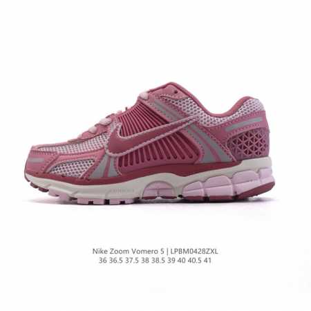 nike 耐克夏季 Zoom Vomero 5 运动鞋休闲训练跑步鞋。Nike Zoom Vomero 5 女子运动鞋妥帖包覆足部，提供透气支撑效果。耐穿材料组 - 点击图像关闭