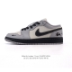 公司级 耐克 乔丹Air Jordan 1 Low Aj1 乔1 乔丹1代Aj1 低帮复古文化休闲运动篮球鞋。从1985 年面世的元年款汲取设计灵感，采用简洁大