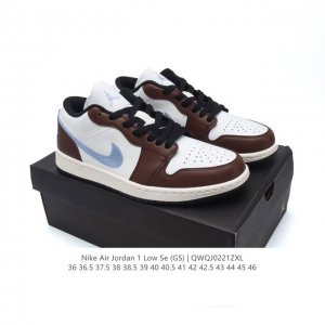 耐克 乔丹Air Jordan 1 Low Aj1 乔1 乔丹1代Aj1 低帮复古文化休闲运动篮球鞋。从1985 年面世的元年款汲取设计灵感，采用简洁大方的经典