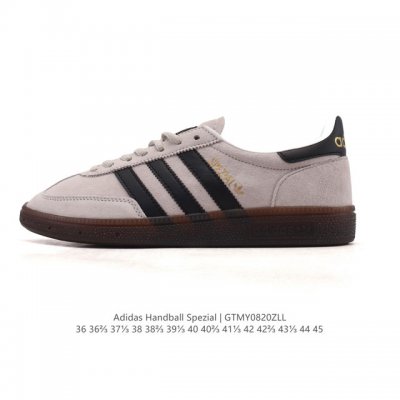 阿迪达斯 Adidas Handball Spezial 低帮三叶草学院风复古休闲板鞋 德训鞋 橡胶底柔软皮革经典运动鞋板鞋。圆头、缝合拼接设计、正面绑带、鞋舌