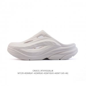 110 【新品】Crocs 拖鞋 一体式洞洞鞋 沙滩凉拖鞋 休闲轻便、舒适 厚底增高包头家居休闲拖鞋，还能百搭各种场合，简直是居家必备呀。Crocs拖鞋最大的亮