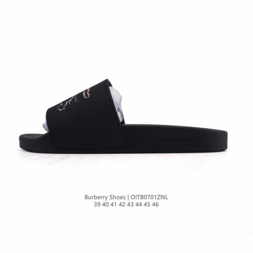 新品公司级 Burberry 巴宝莉 经典复古 时尚简约 网布透气 舒适轻便 露趾 平底 套穿 一字 拖鞋 4076218巴宝莉拖鞋！轻奢感拉满的夏日必备！整个