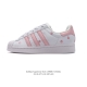 阿迪达斯 Adidas Superstar 三叶草刺绣花朵 经典贝壳头系列 新款休闲板鞋潮流女士运动鞋 。鞋面柔软皮革材质 标志性的贝壳鞋头，锯齿三条纹，简约的