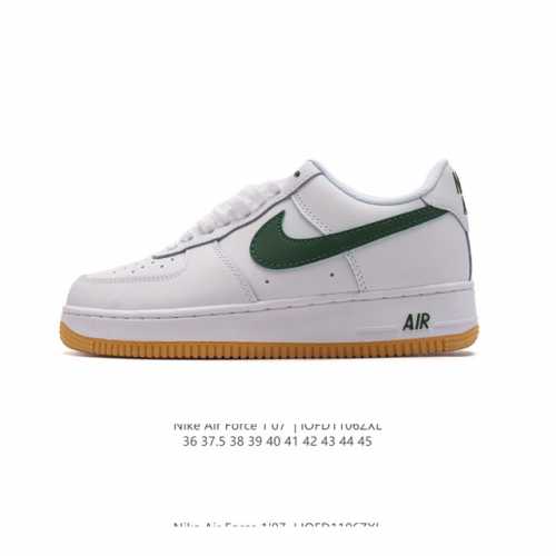 耐克 Nike Air Force 1 '07 Low 空军一号含气垫 低帮百搭厚底增高休闲运动板鞋。柔软、弹性十足的缓震性能和出色的中底设计，横跨复古与现代的