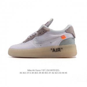 耐克Nike Off-White X Air Force 1 Ow联名空军一号厚底增高运动板鞋 小白鞋 鞋款延续了此次联名的设计风格，鞋身内侧同样印有大面积标语