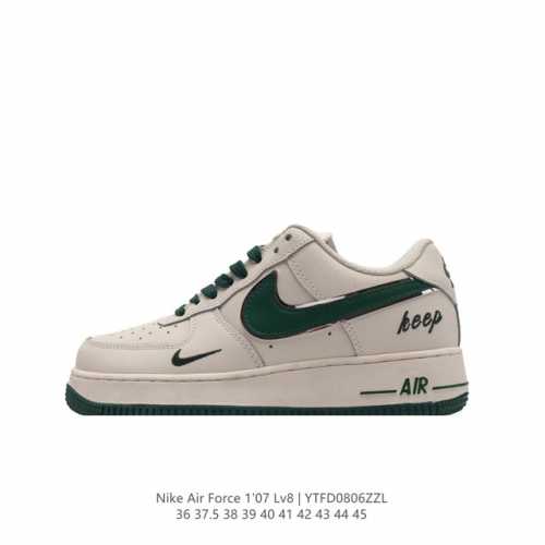 耐克 Nike Air Force 1 '07 Low 空军一号含气垫 低帮百搭厚底增高休闲运动板鞋。柔软、弹性十足的缓震性能和出色的中底设计，横跨复古与现代的
